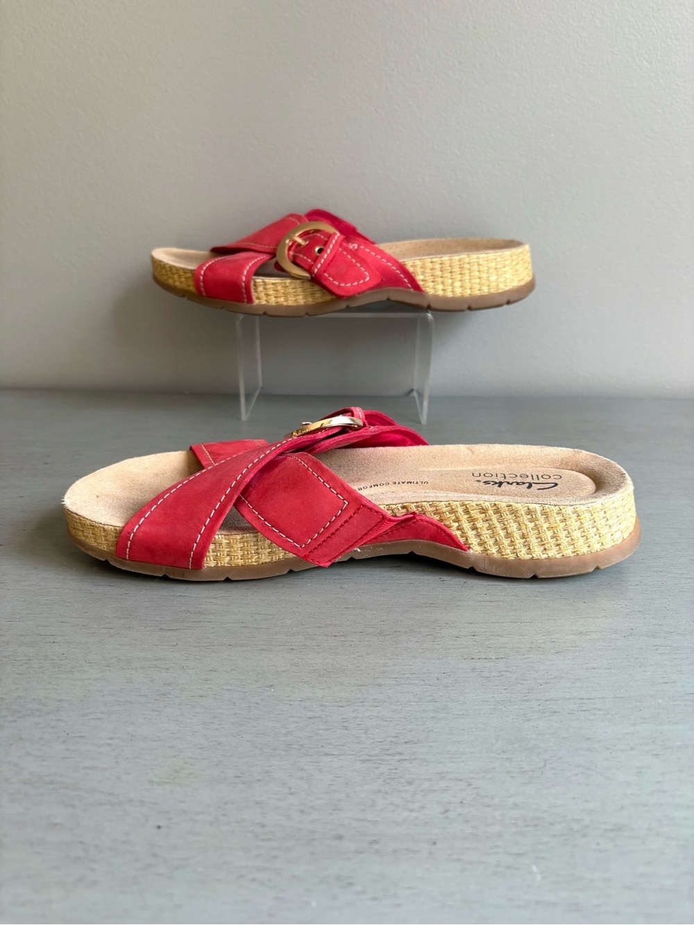 Clarks Collection Reileigh May Nubuck Red Crisscross Slide Buckle Sandal Sz 7.5 - Picture 9 of 12
